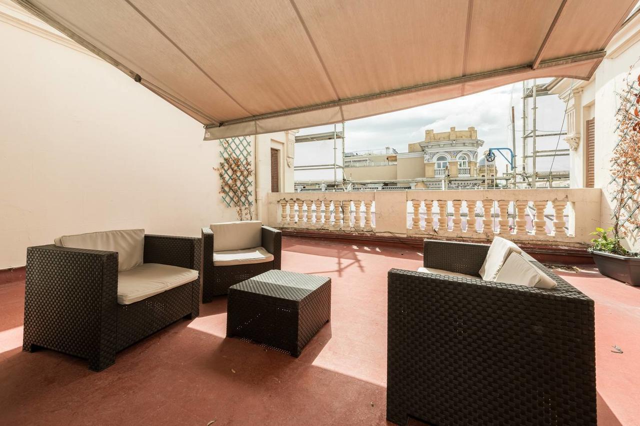 Апартаменты M&F Attic With Great Views Мадрид Экстерьер фото