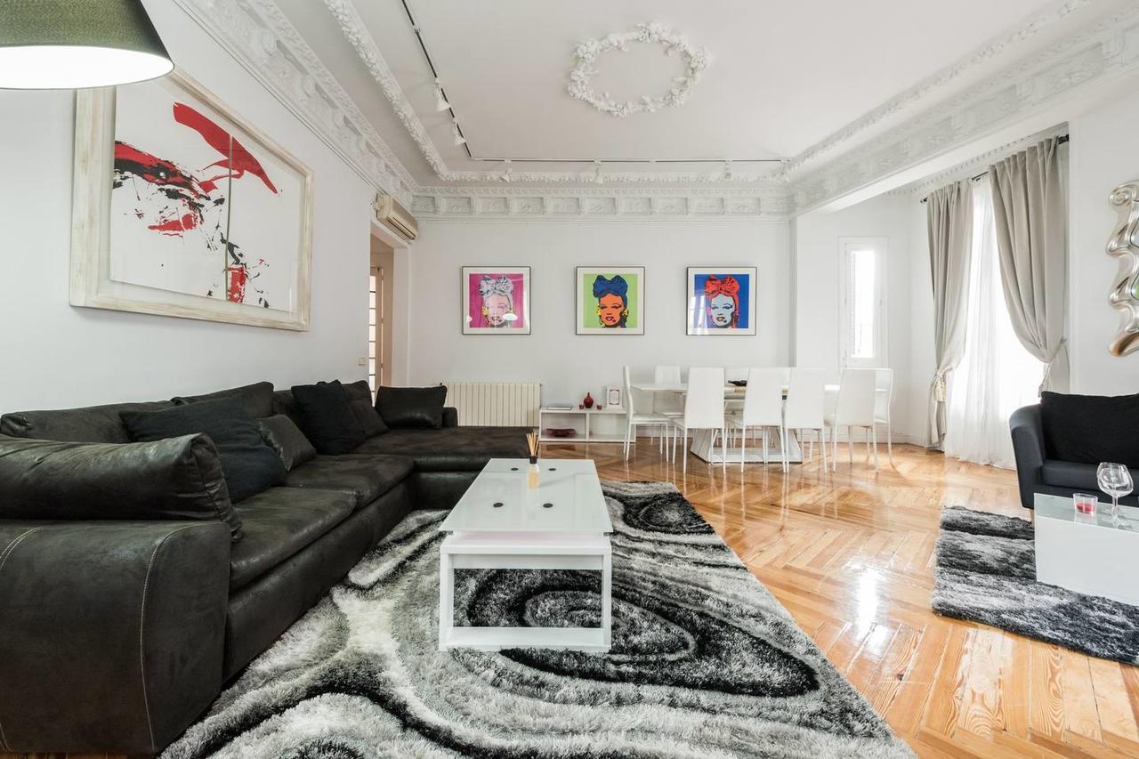 Апартаменты M&F Attic With Great Views Мадрид Экстерьер фото